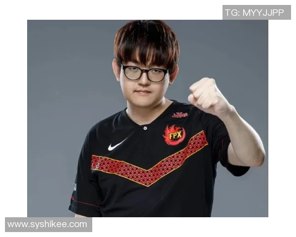 和平精英战术分析：深入探讨FPX战队的进攻策略与执行细节