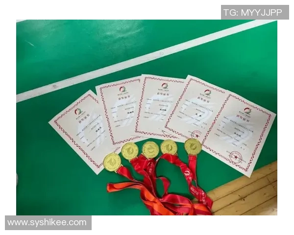 成都羽毛球队与深圳羽毛球队赛后复盘分析及比赛经验总结